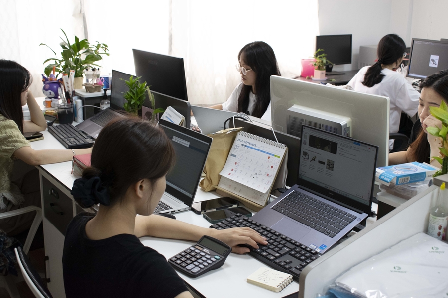中国 Guangzhou Herui Machinery Equipment Co., Ltd 会社概要