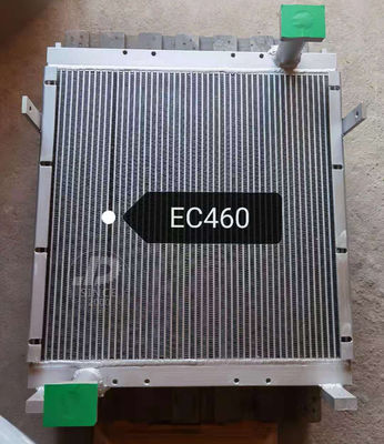 ボルボEC360 EC460の掘削機の予備品のアルミニウム ラジエーターの水漕