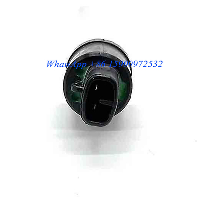 31E5-40500 R215-7 R225-7 R265-7  Pressure Sensor Switch 20PS981-2 for Hyundai Spare Parts