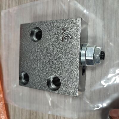 723-40-71900 7234071900 Reducing Valve for Komatsu  Excavator Parts PC200-7 PC220-7 PC200-8 PC220-8